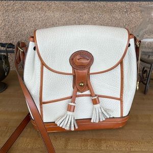 AUTHENTIC DOONEY & BOURKE BAG - great for summer, super cute, great condition!